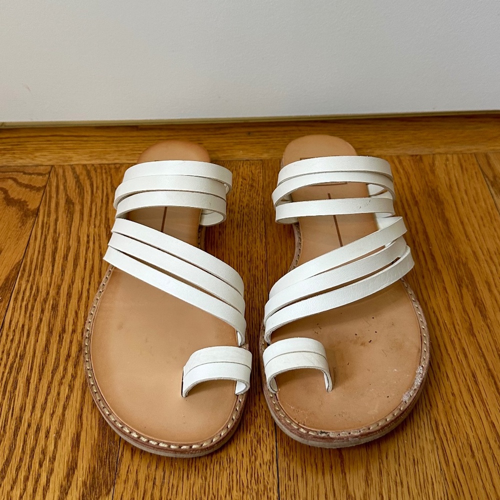 Dolce Vita Nelly Off White Leather Flat Sandals